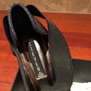 Steve Madden, Black Heels, Size 9
